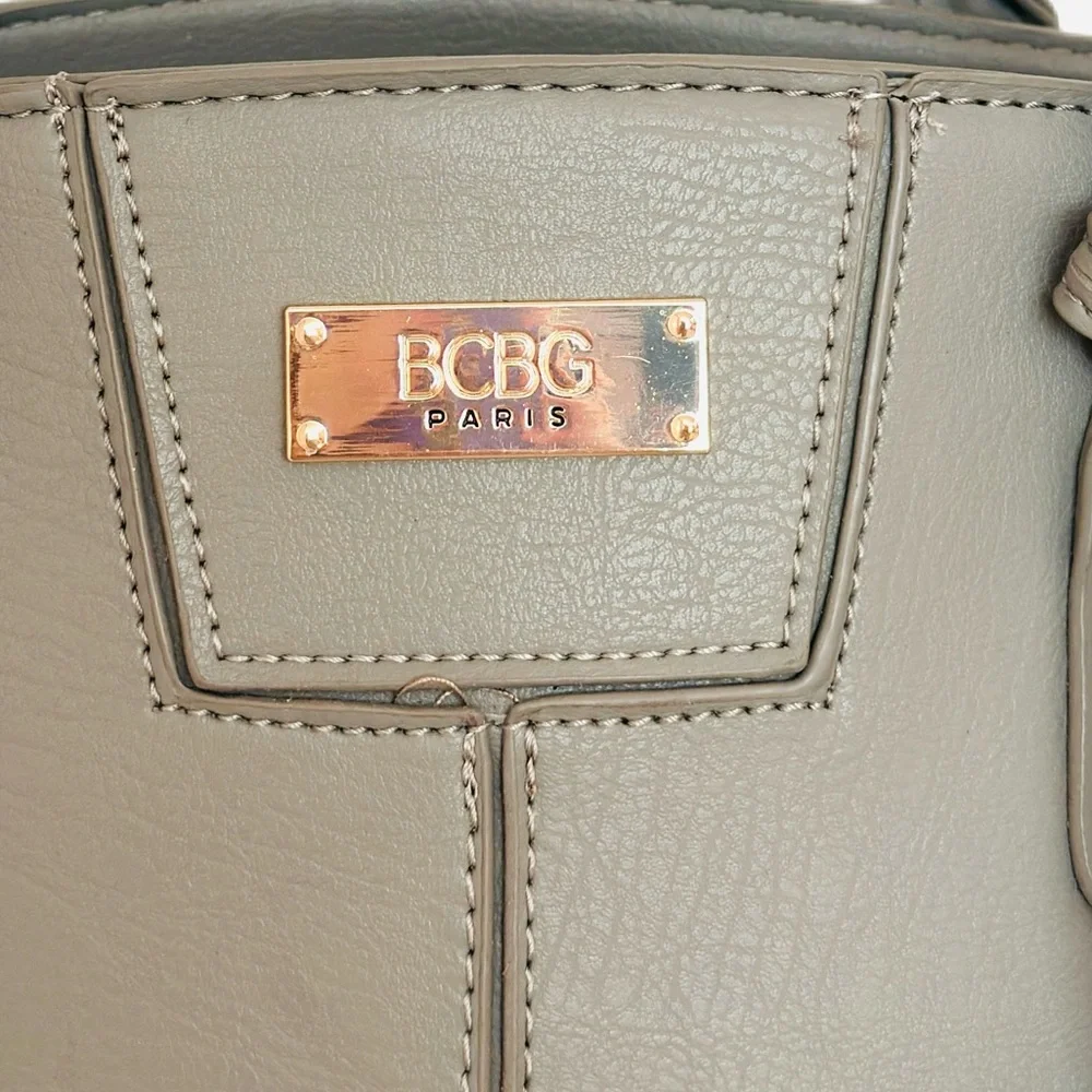 BCBG PARIS ~ Large Gray Satchel Hand Bag w/Beige Lining Gold Tone Hardware